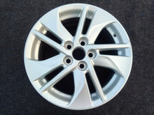 Load image into Gallery viewer, 1x Alufelge 15 Zoll 6.0" 5x100 45ET Glanz Silber 42611-K0030 Toyota Yaris FEL9364457705mj
