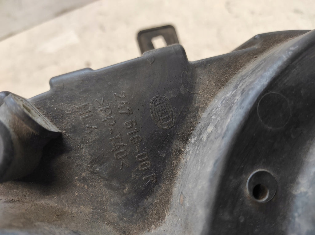 Frontscheinwerfer VW Crafter 24761600 Rechts Scheinwerfer Headlight SCH2668993519eg