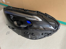 Laden Sie das Bild in den Galerie-Viewer, Frontscheinwerfer Mercedes-Benz A1779065704 LED Links Scheinwerfer Headlight SCH8147475330ig