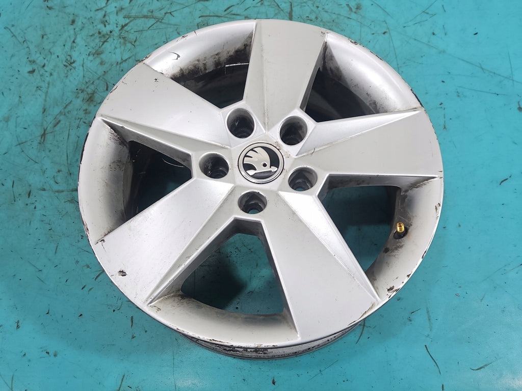 1x Alufelge 16 Zoll 6.5" 5x112 5E0601025H Skoda Octavia Iii Rim Wheel FEL5830387803ro