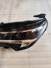 Laden Sie das Bild in den Galerie-Viewer, Frontscheinwerfer Opel Corsa F 9829522780 LED Links Scheinwerfer Headlight