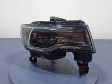 Laden Sie das Bild in den Galerie-Viewer, Frontscheinwerfer Jeep Grand Cherokee IV Wk2 6828923YAE Rechts Headlight SCH8910948431pv