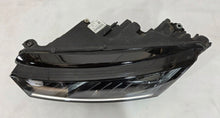 Laden Sie das Bild in den Galerie-Viewer, Frontscheinwerfer Skoda Octavia IV 5E4941015B LED Links Scheinwerfer Headlight SCH7775719025zy