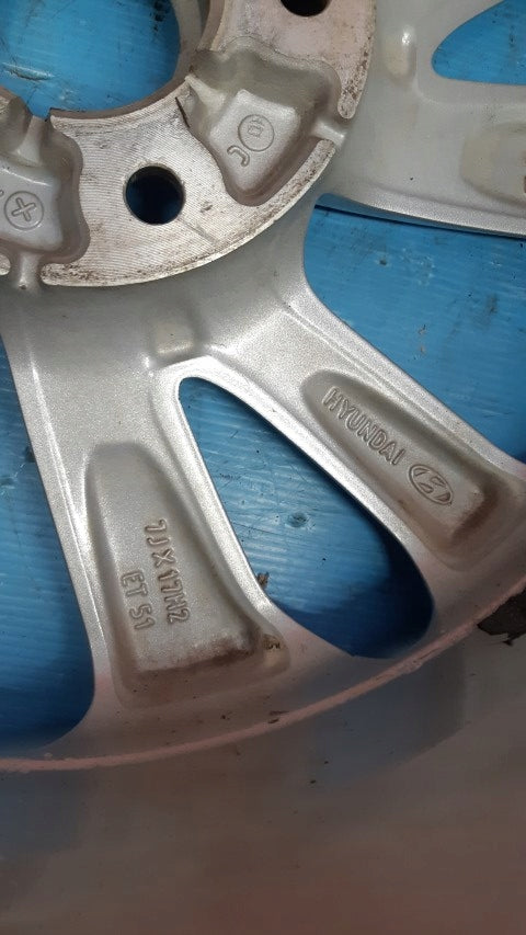 1x Alufelge 17 Zoll 7.0" 5x114.3 51ET 52910-D7280 Hyundai Rim Wheel