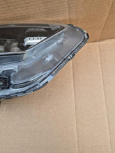 Load image into Gallery viewer, Frontscheinwerfer Hyundai Bayon 92102Q0600 Full LED Rechts Headlight