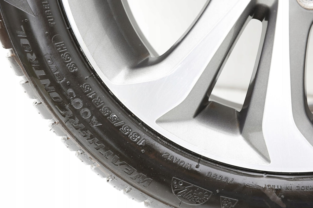 1x Alufelge 15 Zoll 6.0" 4x100 53ET Glanz Graphit 52910B9300 Hyundai I10 Mg