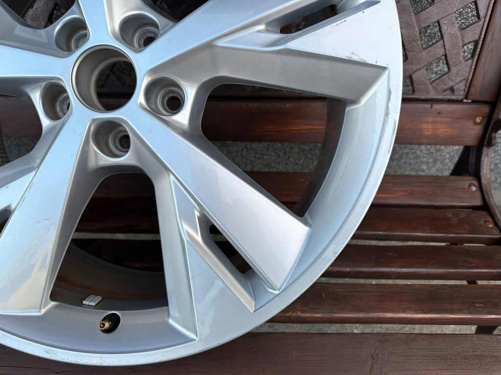 1x Alufelge 20 Zoll 8.0" 5x112 45ET Glanz Silber 89A601025D Audi E-Tron FEL1288381279um