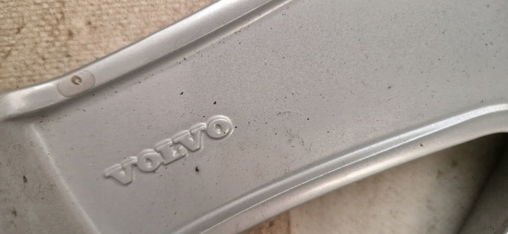 1x Alufelge 17 Zoll 7.0" 5x108 49ET Glanz Silber 8634739 Volvo S60 S80 V70