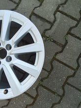 Load image into Gallery viewer, 1x Alufelge 16 Zoll 6.5" 5x100 40ET Silber 82A601025C Audi A1 Rim Wheel FEL4142938613qv