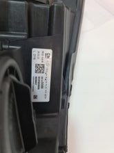 Laden Sie das Bild in den Galerie-Viewer, Frontscheinwerfer Opel Astra K 39195688 Full LED Ein Stück (Rechts oder Links)