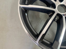 Laden Sie das Bild in den Galerie-Viewer, 1x Alufelge 18 Zoll 8.0" 5x112 30ET Glanz Graphit 7855081 BMW G31 G30 Mg 5 FEL7533762307bb