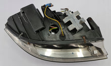 Laden Sie das Bild in den Galerie-Viewer, Frontscheinwerfer VW Passat 15456300L Xenon Links Scheinwerfer Headlight