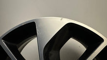 Load image into Gallery viewer, 1x Alufelge 16 Zoll 6.5" 4x100 44ET Glanz Schwarz 403009007R Renault Rim Wheel FEL4870100801ey