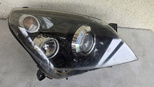 Laden Sie das Bild in den Galerie-Viewer, Frontscheinwerfer Opel Astra H Xenon Rechts Scheinwerfer Headlight SCH7597433785by