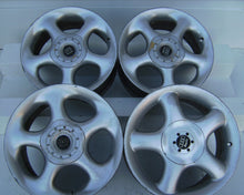 Laden Sie das Bild in den Galerie-Viewer, 4x Alufelge 15 Zoll 7.0&quot; 5x112 38ET Matt Silber Audi Rim Wheel