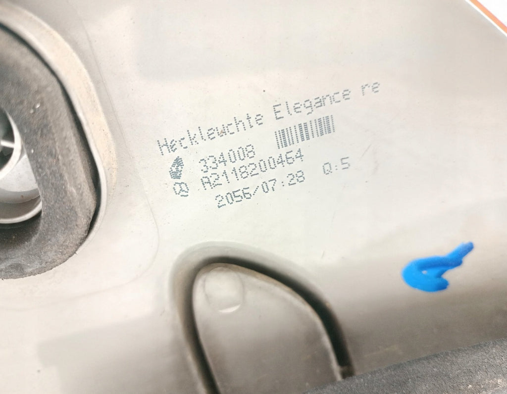 Rückleuchte Mercedes-Benz W211 A2118200464 Rechts Rearlight