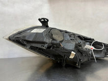 Laden Sie das Bild in den Galerie-Viewer, Frontscheinwerfer Renault Megane III 260100017R Rechts Scheinwerfer Headlight SCH9243564142wp