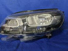 Load image into Gallery viewer, Frontscheinwerfer Citroën Jumpy 9808567780 Links Scheinwerfer Headlight