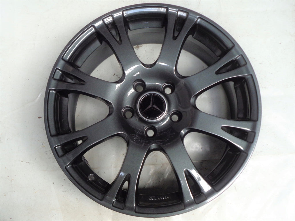 4x Alufelge 17 Zoll 7.5" 5x112 47ET Mercedes-Benz Cla Rim Wheel FEL5589168957bl
