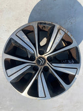 Load image into Gallery viewer, 1x Alufelge 17 Zoll 7.0" 5x108 9677090377 Citroën C4 Picasso Ii Rim Wheel FEL8839724622vw