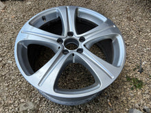 Laden Sie das Bild in den Galerie-Viewer, 1x Alufelge 18 Zoll 8.0&quot; 5x112 43ET A2134011400 Mercedes-Benz Rim Wheel