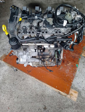 Laden Sie das Bild in den Galerie-Viewer, Motor Audi Seat Skoda VW Leon III DKZ 2.0 TSI 25TKm Diesel Engine Unkomplett