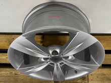 Laden Sie das Bild in den Galerie-Viewer, 1x Alufelge 18 Zoll 8.5" 5x120 6783635 BMW 3 E91 E90 E92 Rim Wheel FEL7627352467bx