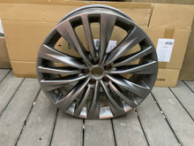 Laden Sie das Bild in den Galerie-Viewer, 1x Alufelge 20 Zoll 8.0&quot; 5x100 40ET Toyota Highlander Rim Wheel