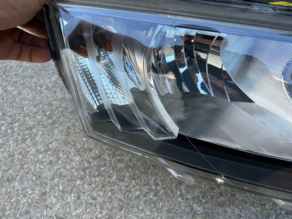 Frontscheinwerfer Skoda Octavia III 5E1941018 Rechts Scheinwerfer Headlight SCH1469435610jc