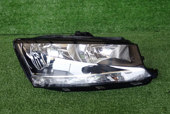 Frontscheinwerfer Skoda Fabia III 6V1941016D LED Rechts Scheinwerfer Headlight SCH5669017831sf