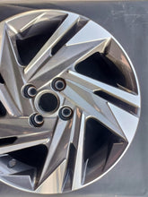 Laden Sie das Bild in den Galerie-Viewer, 1x Alufelge 16 Zoll 6.0" 4x100 50ET Glanz Graphit 5291000200 Hyundai Bayon Mg FEL3587531554ku