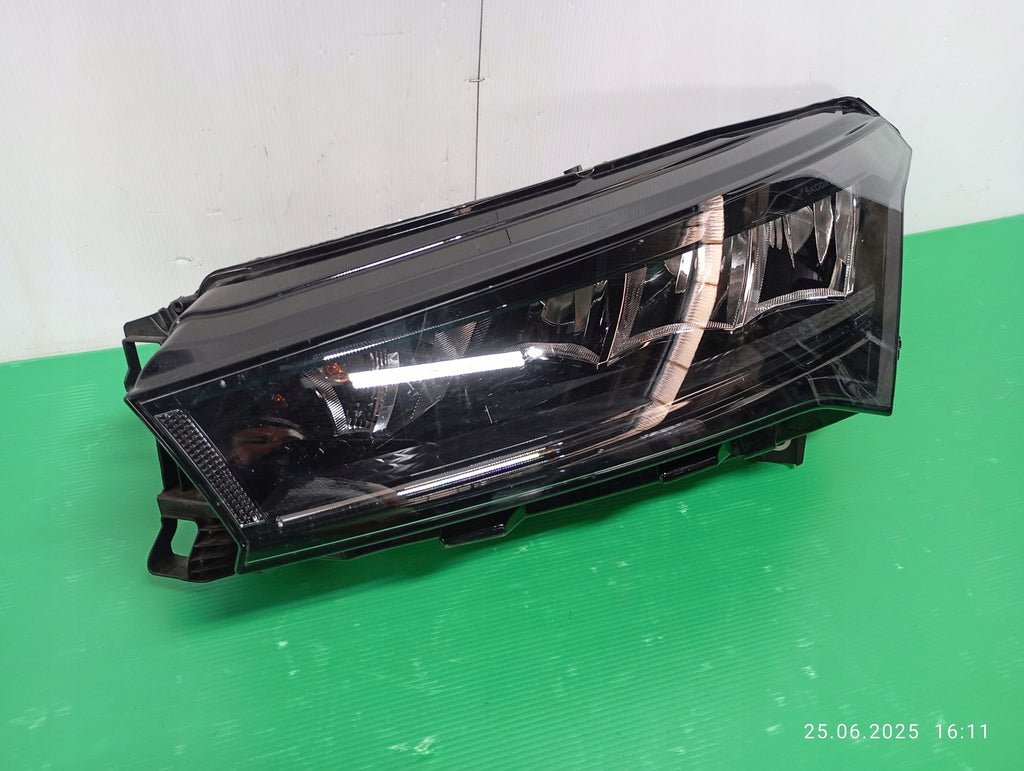 Frontscheinwerfer Skoda Enyaq 5LB941017 LED Ein Satz Scheinwerfer Headlight