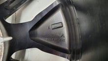 Laden Sie das Bild in den Galerie-Viewer, 1x Alufelge 18 Zoll 7.0" 5x114.3 38ET Mitsubishi Outlander Rim Wheel FEL9070750281tk