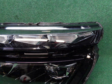 Laden Sie das Bild in den Galerie-Viewer, Frontscheinwerfer Skoda Kamiq 658941015B LED FALSE Scheinwerfer Headlight SCH1805195832nv