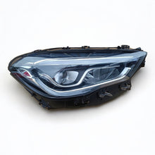 Laden Sie das Bild in den Galerie-Viewer, Frontscheinwerfer Mercedes-Benz W247 A2479063605 Full LED Rechts Headlight