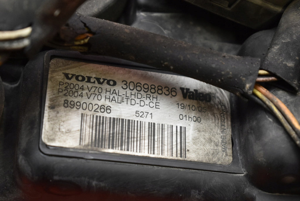 Frontscheinwerfer Volvo V70 30698836 Rechts Scheinwerfer Headlight SCH9156816900jx
