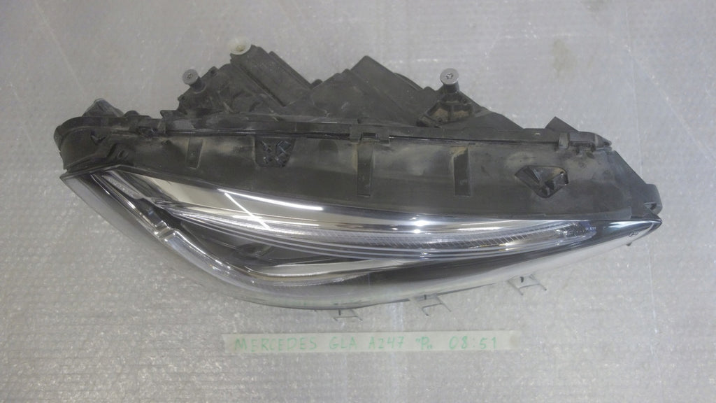 Frontscheinwerfer Mercedes-Benz W247 A2479065006KZ LED Rechts Headlight SCH7018653211hl