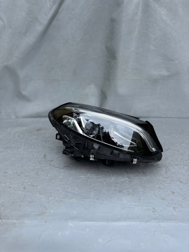 Frontscheinwerfer Mercedes-Benz W246 W242 2469067001 LED Rechts Headlight SCH4941169439bs