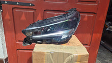 Laden Sie das Bild in den Galerie-Viewer, Frontscheinwerfer Opel Corsa F 39162653 LED Links Scheinwerfer Headlight SCH5184933158qm
