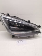 Laden Sie das Bild in den Galerie-Viewer, Frontscheinwerfer Seat Ibiza 6F1941008 90120773 LED Rechts Headlight