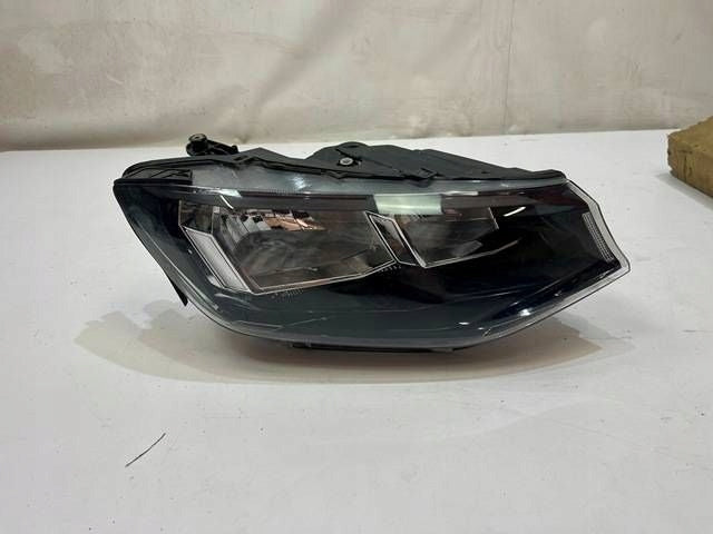 Frontscheinwerfer VW Caddy 2K8941006 Rechts Scheinwerfer Headlight SCH2930270798hn