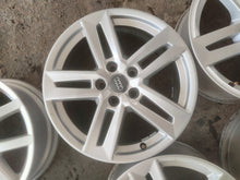 Load image into Gallery viewer, 4x Alufelge 17 Zoll 7.0" 5x112 42ET Glanz Silber 8W0601025P Audi A4 B8 Rim Wheel FEL6991222035qt