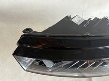 Laden Sie das Bild in den Galerie-Viewer, Frontscheinwerfer Skoda Octavia I 5E3941015A LED Links Scheinwerfer Headlight SCH6109984112ga