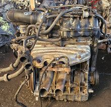 Load image into Gallery viewer, Motor Audi Seat Skoda VW I CHG 1.6 FSI 90PS 66kW Benzin Engine Komplett MOT5724442727ih