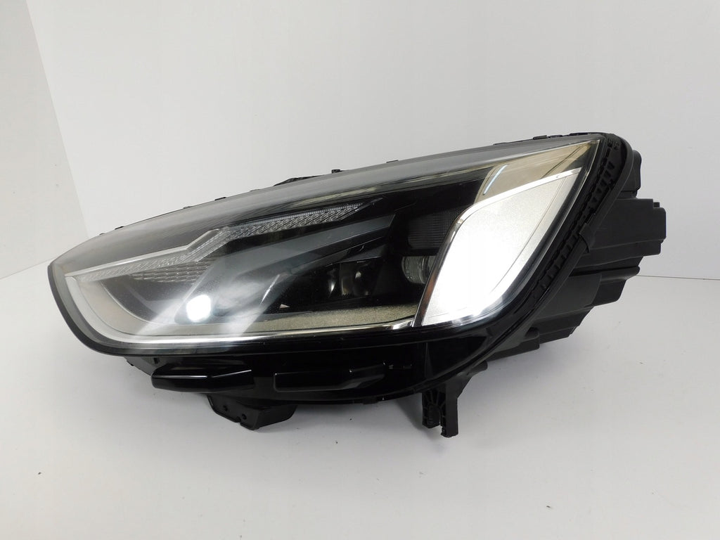 Frontscheinwerfer Audi A4 B9 8W0941011 LED Ein Stück (Rechts oder Links)
