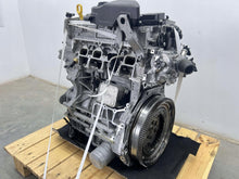 Laden Sie das Bild in den Galerie-Viewer, Motor Seat Skoda VW Taigo DXD 1.5 TSI 2023 Benzin Engine Unkomplett