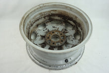 Laden Sie das Bild in den Galerie-Viewer, 1x Alufelge 16 Zoll 7.0&quot; 5x108 49ET 8623855 Volvo Rim Wheel