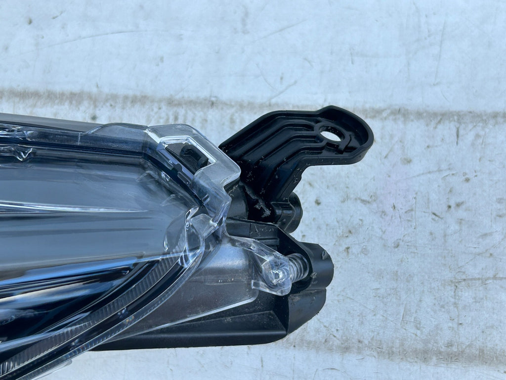 Frontscheinwerfer Toyota Corolla 81150-02S70 LED Ein Stück (Rechts oder Links)