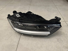 Laden Sie das Bild in den Galerie-Viewer, Frontscheinwerfer VW T-Roc 2GA941006F LED Rechts Scheinwerfer Headlight