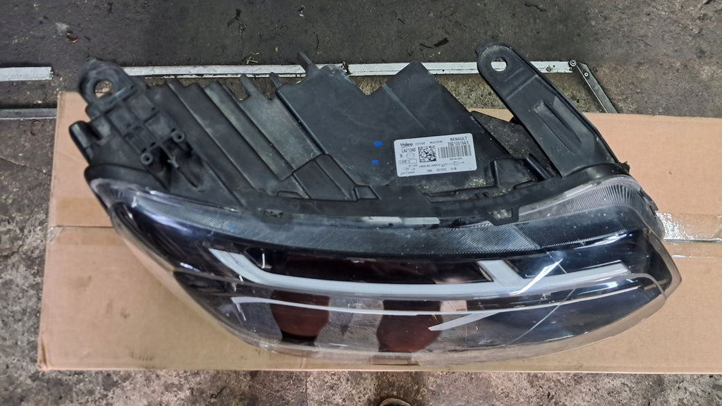 Frontscheinwerfer Dacia Duster 260106194R Full LED Rechts Scheinwerfer Headlight